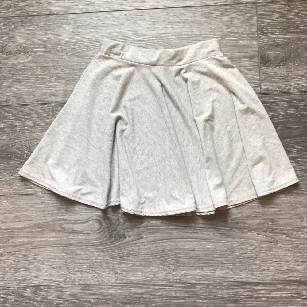 Boohoo Grey Skater Skirt - Picture 5 of 6